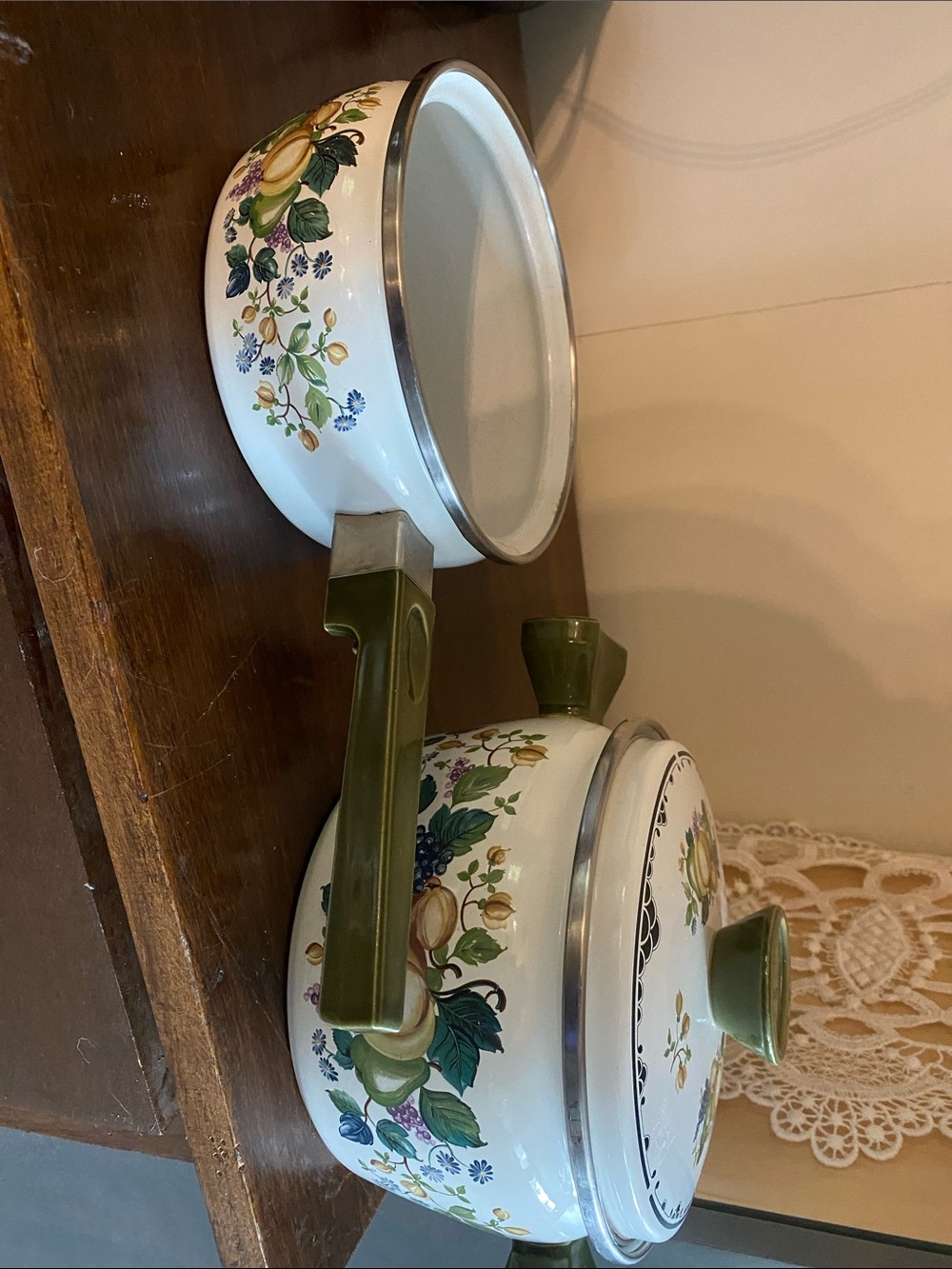 Two-Piece Floral Enamel Cookware Set in White and Olive Green
